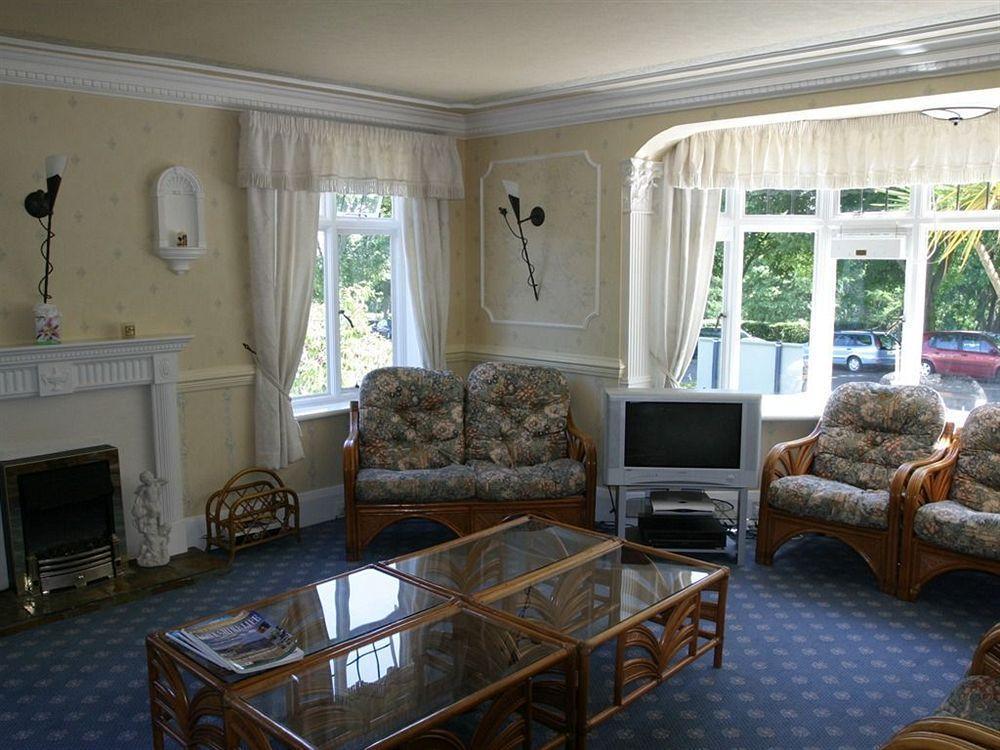 Ryndle Court Hotel 斯卡伯勒 外观 照片