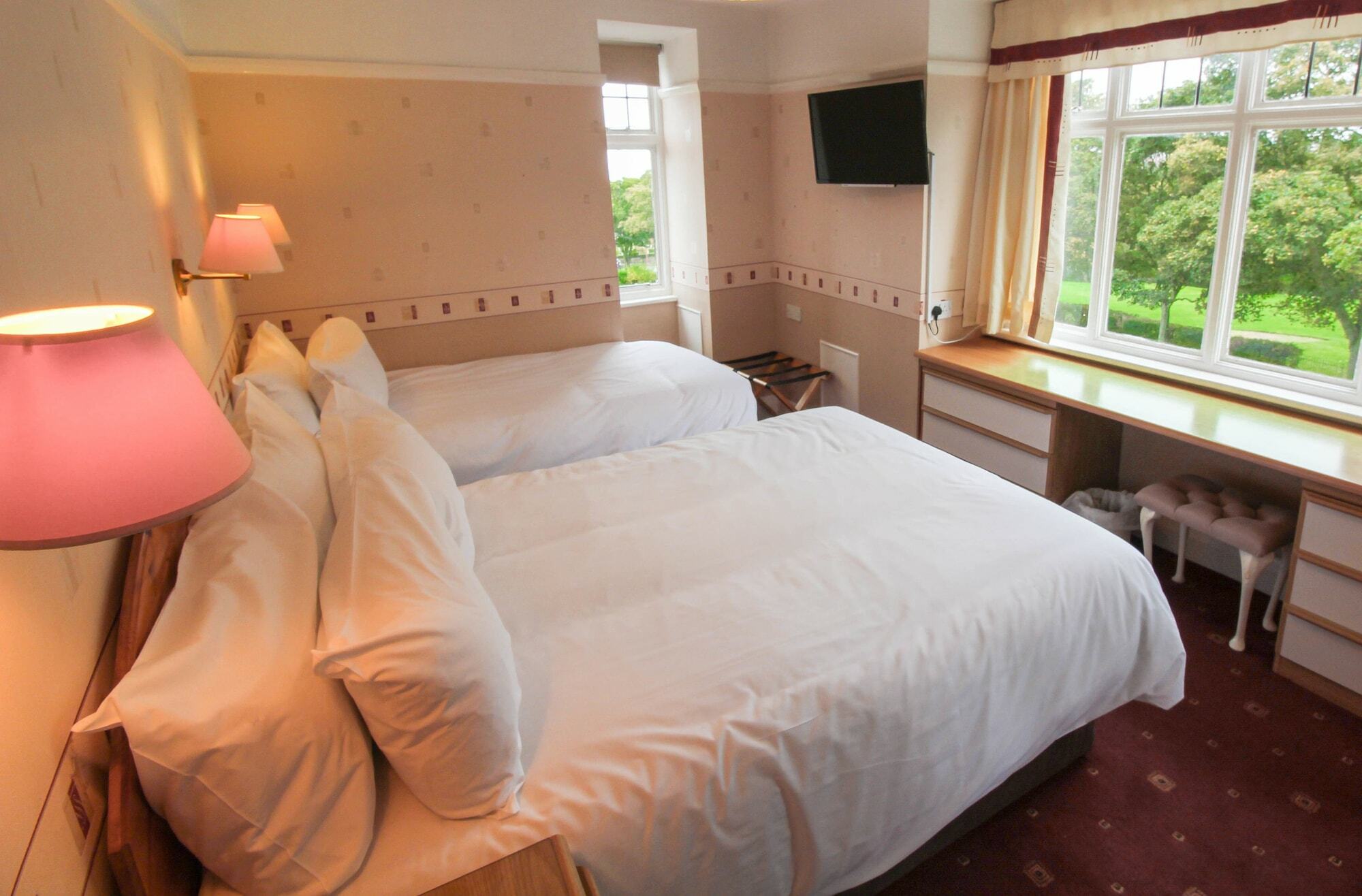 Ryndle Court Hotel 斯卡伯勒 外观 照片